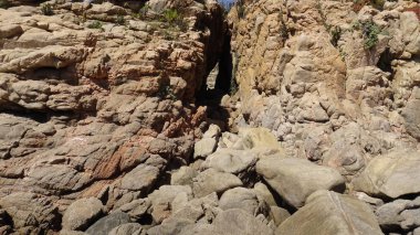 Manzara, kayalık plaj ve sahil