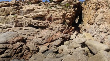 Manzara, kayalık plaj ve sahil