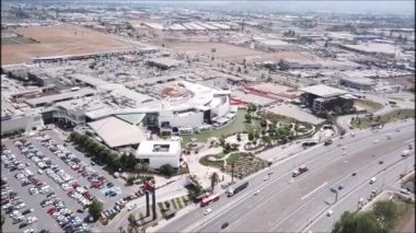 Santiago, Şili'deki bir alışveriş merkezi, havadan görünümü