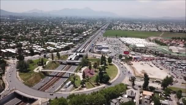 Vista Aérea Uma Cidade Paisagem Rodovias — Vídeo de Stock