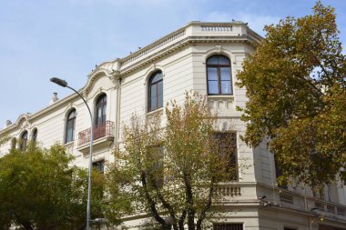 Santiago, Şili'de İspanyol mimarisi ve binası