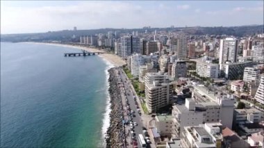 Şili 'de bir şehir ve plaj hava görüntüleri