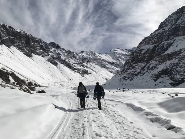 Şili dağ kar ve vadi peyzaj