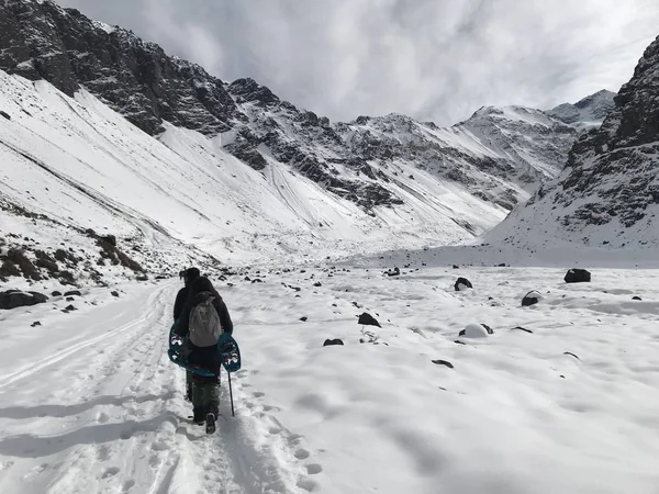 Şili dağ kar ve vadi peyzaj