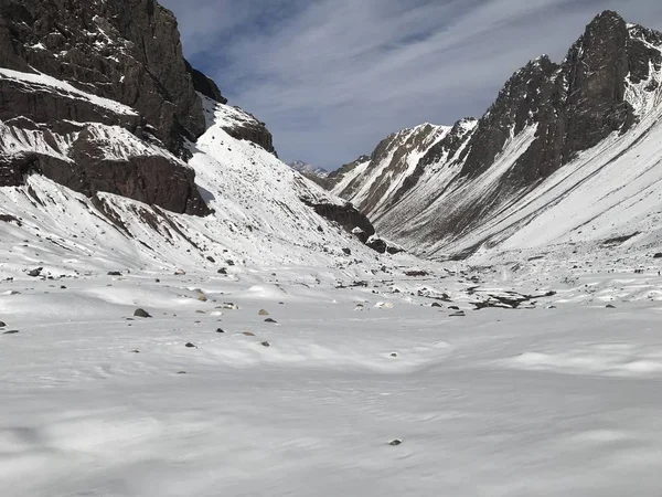 Şili Dağ Kar Vadi Peyzaj — Stok fotoğraf