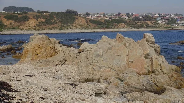 Landschap Van Rotsachtig Strand Natuur — Stockfoto