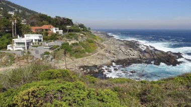 Kayalık plaj ve okyanus manzarası manzara