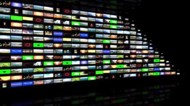 Çokluortam TV Duvarı animasyonu, Luma Matte eklendi