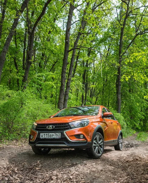 Togliatti Rusia Mayo 2018 Presentación Del Nuevo Sedán Cruzado Lada — Foto de Stock