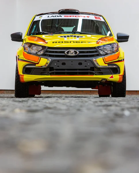 Togliatti 사마라 2019 Avtovaz 센터에서 Lada 스포츠 Rosneft 레이싱 자동차의 — 스톡 사진