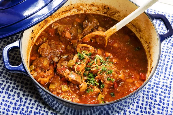 Osso Buco Veal Shanks in Casserole dish — Stock Photo, Image