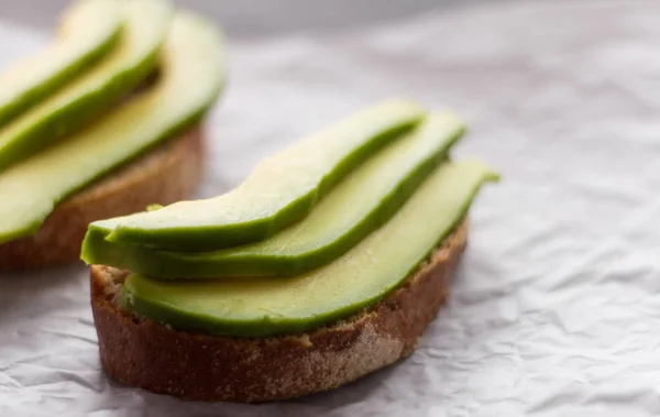 Rågbröd Smörgås Med Avocado Hälsosam Frukost — Stockfoto