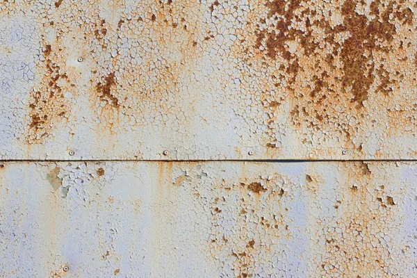 Light blue corroded metal background. Rusty and scratched painted metal wall. Rusty metal background with streaks of rust . — Stock Photo, Image