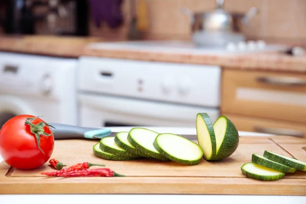 Seasonal Zucchini Courgette Slices Wooden Cutting Board Preparing Vegetables Grill — Stock Photo, Image