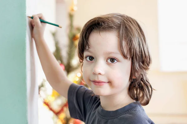 Kinder Zeichnen Hause Junge Lernt Zeichnen Der Schule — Stockfoto