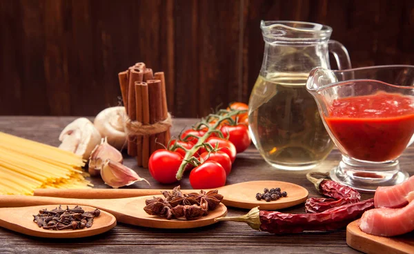 Everything on wood table for the preparation of acute Italian sa — Stock Photo, Image