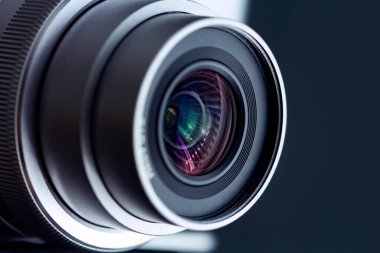 Yansıma yakın çekim profesyonel fotoğraf merceği