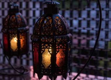 Ramazan ya da bayram fener şafak.