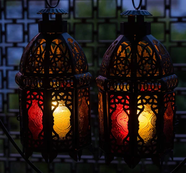 Ramazan ya da bayram fener şafak.