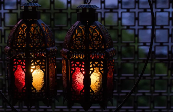 Ramazan ya da bayram fener şafak.