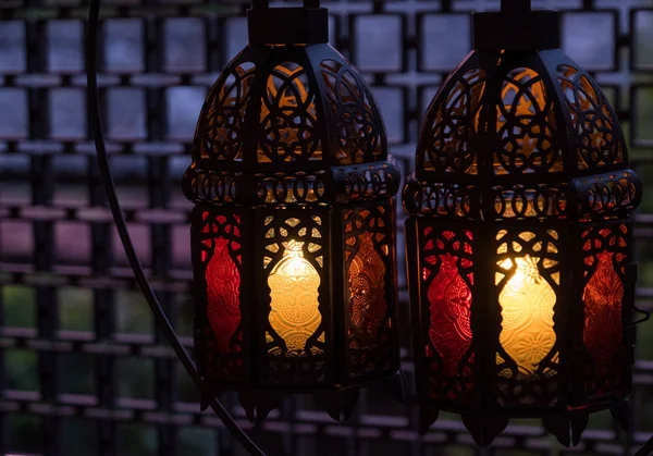 Ramazan ya da bayram fener şafak.