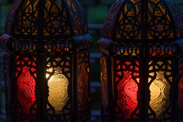 Ramazan ya da bayram fener şafak.