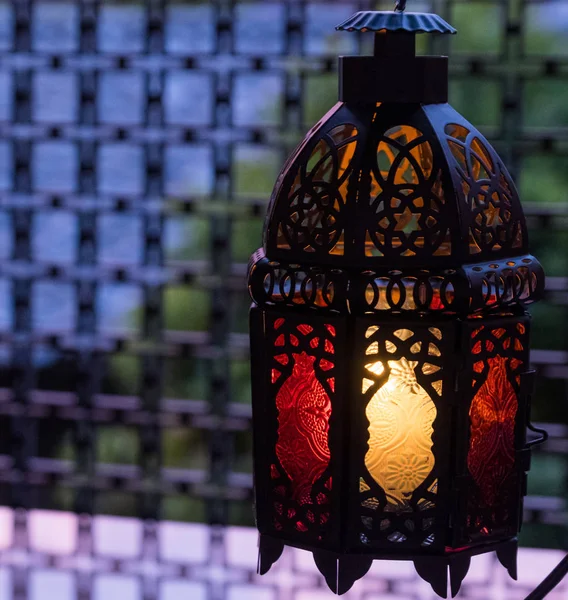 Ramazan ya da bayram fener şafak.