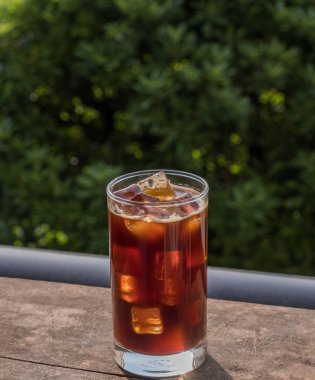 ahşap zemin buzlu kahve