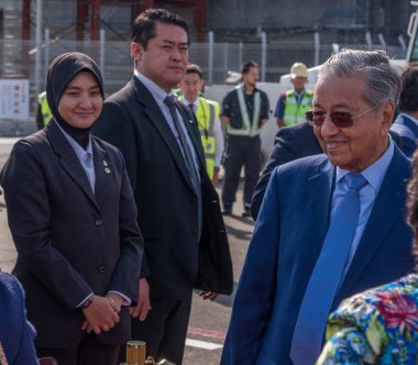 Malezya Başbakanı Tun Mahathir Mohamad Haneda Uluslararası Havaalanı, Tokyo, Japonya