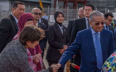 Malezya Başbakanı Tun Mahathir Mohamad Haneda Uluslararası Havaalanı, Tokyo, Japonya