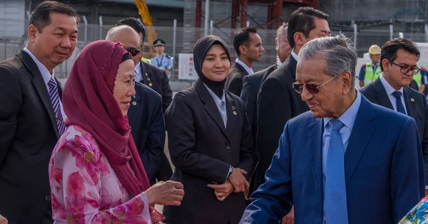 Malezya Başbakanı Tun Mahathir Mohamad Haneda Uluslararası Havaalanı, Tokyo, Japonya