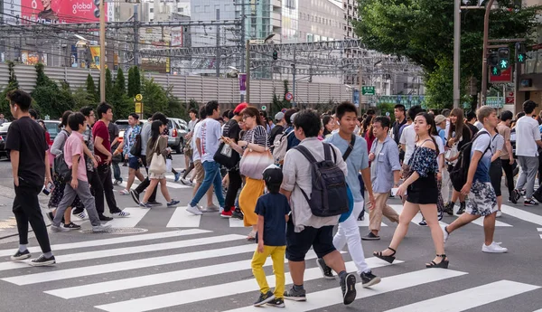 Tokyo Japan Juni 2018 Övergångsställe Gatan Shinjuku — Stockfoto