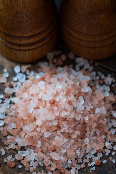 Himalayan Salt Wooden Board — Stock Photo, Image