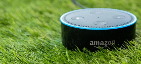 Tokio Japonsko Července 2018 Amazon Echo Dot Alexa Virtuální Asistent — Stock fotografie