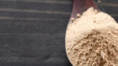 tahta kaşık maca tozu