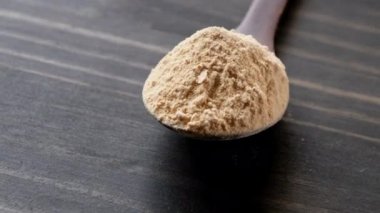 tahta kaşık maca tozu