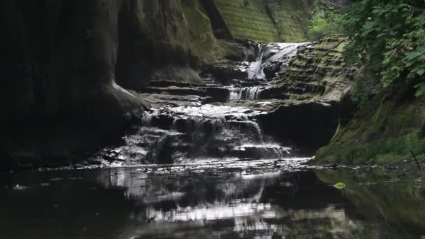 Utsikt Komizo Fall Kameiwa Grotten Chiba Distriktet Japan Sommeren – stockvideo