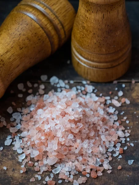 Himalayan Salt Wood Board Close — Stok Foto