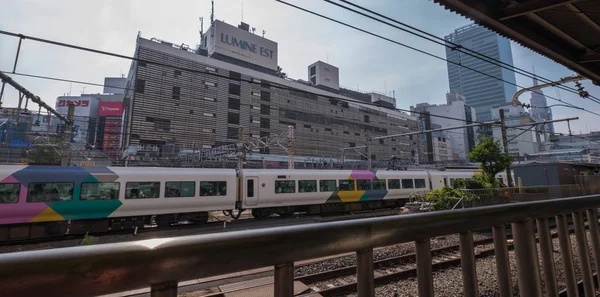 Čiba Japonsko Července 2018 Japonská Železniční Trainmoving Přes Železniční Přejezd — Stock fotografie