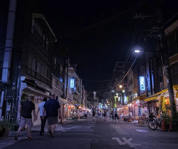 Tokio Japonsko Srpna 2018 Zahraniční Turistické Poznávání Asakusa Zadní Uličky — Stock fotografie