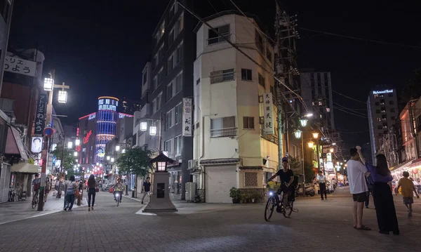 Tokio Japonsko Srpna 2018 Místní Zahraniční Turistické Procházky Zadní Uličce — Stock fotografie