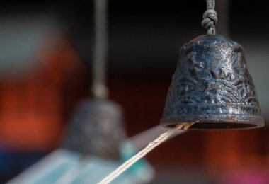 Eski dua eden bell Şinto bir tapınak, Japonya