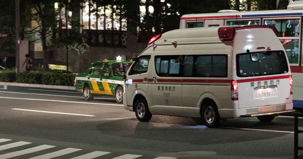 Tokyo Japan August 3Rd 2018 Ambulance Emergency Services Rushing Street — Stock Photo, Image