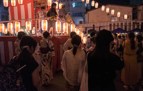 Toquio Japão Agosto 2018 Multidão Pessoas Dançando Celebração Bon Odori — Fotografia de Stock