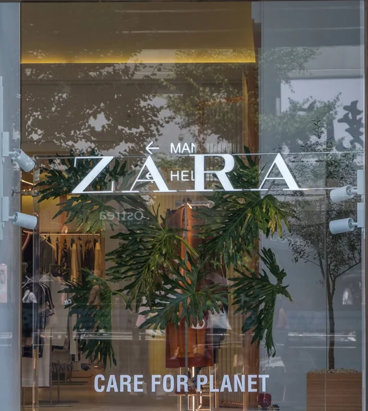 Tokio Japón Agosto 2018 Famosa Tienda Moda Española Zara Roppongi — Foto de Stock