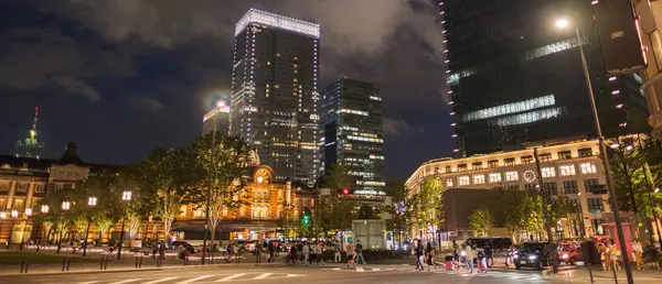 Toquio Japão Setembro 2018 Estação Ferroviária Tóquio Edifício Plaza Iluminado — Fotografia de Stock