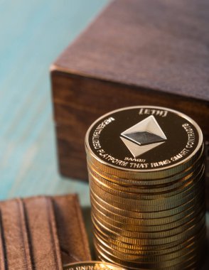 Tabloda Ethereum kripto para paraları 