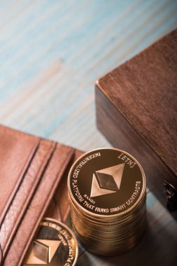 Tabloda Ethereum kripto para paraları 