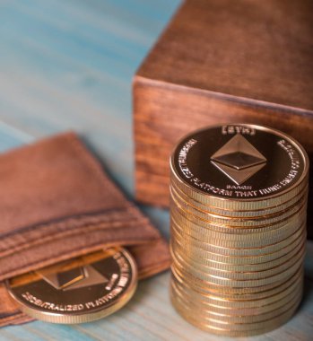 Tabloda Ethereum kripto para paraları 