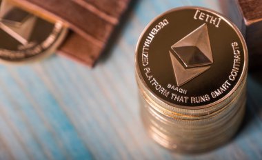 Tabloda Ethereum kripto para paraları 